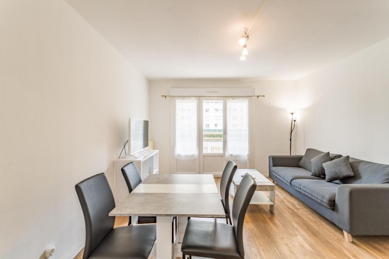 Spacieux Appartement - 6 Personnes - Parking Gratuit Saint-Andre-les-Vergers Luaran gambar
