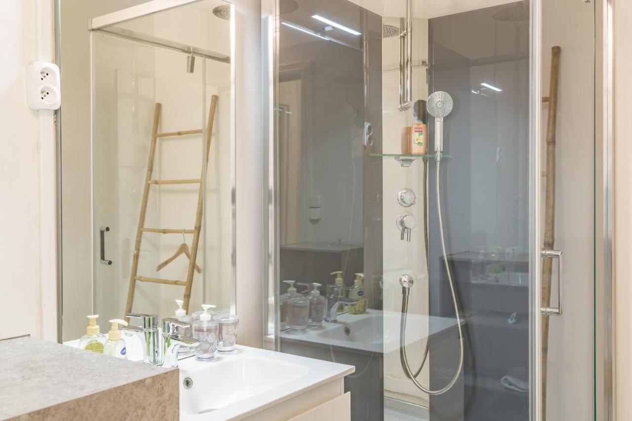 Spacieux Appartement - 6 Personnes - Parking Gratuit Saint-Andre-les-Vergers Luaran gambar
