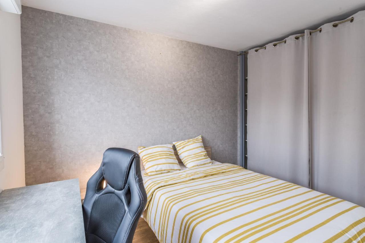 Spacieux Appartement - 6 Personnes - Parking Gratuit Saint-Andre-les-Vergers Luaran gambar
