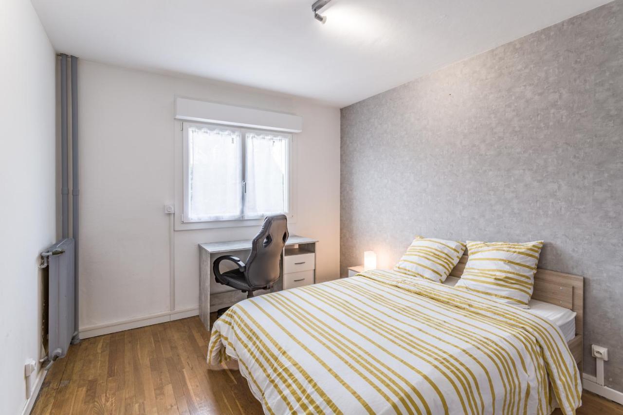 Spacieux Appartement - 6 Personnes - Parking Gratuit Saint-Andre-les-Vergers Luaran gambar