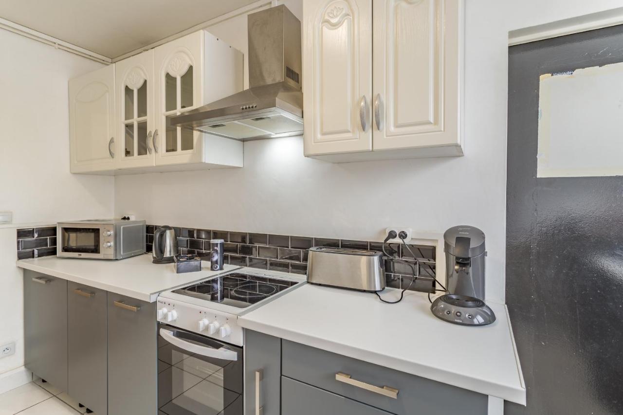 Spacieux Appartement - 6 Personnes - Parking Gratuit Saint-Andre-les-Vergers Luaran gambar